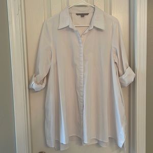 White Button Up Dress Shirt. Size Large.
